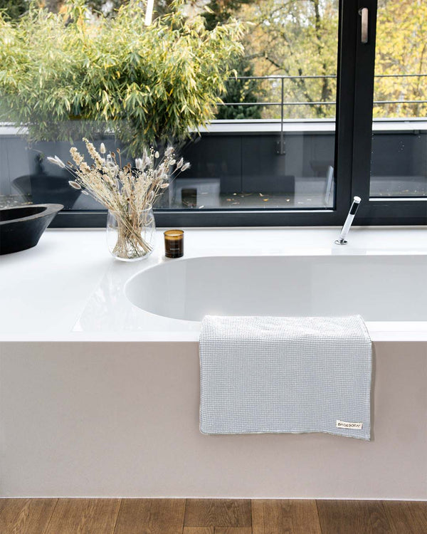 BADESOFA® Handtuch Waffelpiqué Bio-Baumwolle grau
